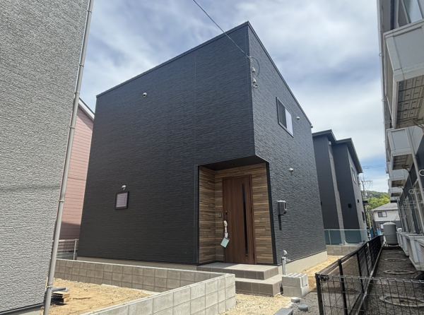 福山市引野町、新築一戸建ての画像です