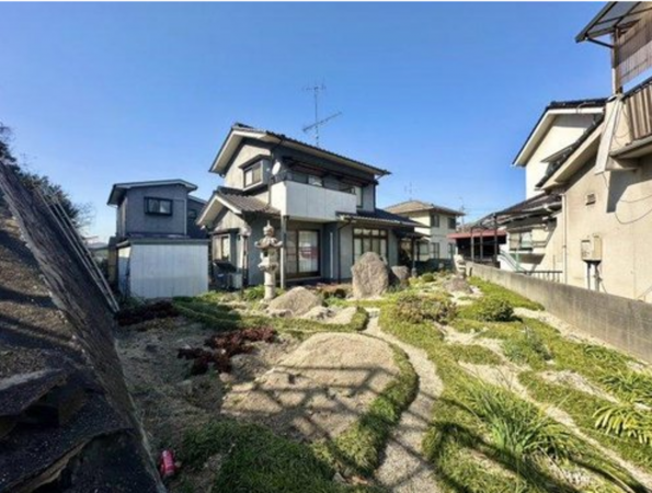 福山市幕山台、中古一戸建ての画像です