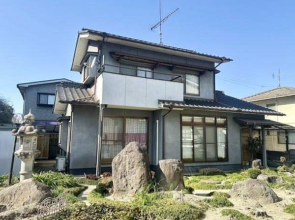 福山市幕山台、中古一戸建ての画像です