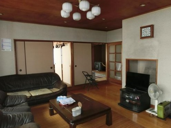 福山市住吉町、中古一戸建ての画像です