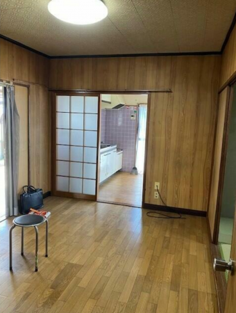福山市大門町、中古一戸建ての画像です
