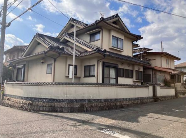 福山市伊勢丘、中古一戸建ての画像です