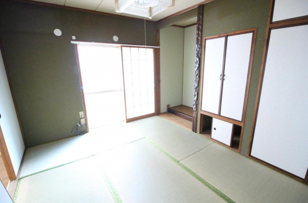 福山市日吉台、収益物件/住宅の画像です