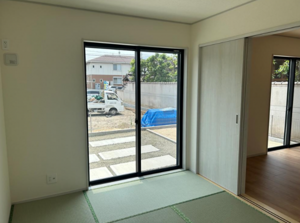 福山市新涯町、新築一戸建ての画像です