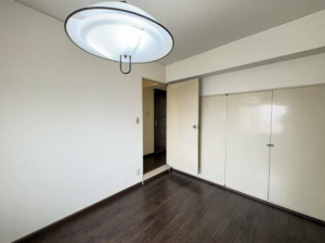 福山市南手城町、マンションの画像です