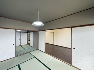 福山市南手城町、マンションの画像です