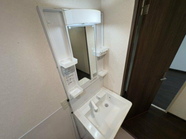 福山市南手城町、マンションの画像です