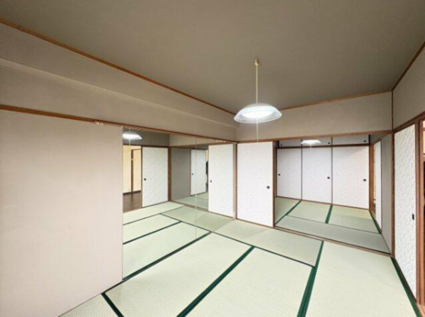 福山市南手城町、マンションの画像です