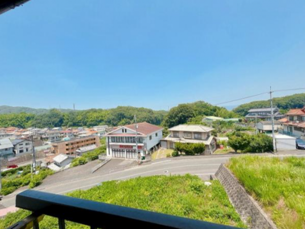 福山市緑陽町、中古一戸建ての画像です