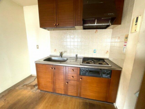 福山市南蔵王町、マンションの画像です