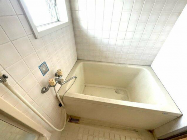 福山市南蔵王町、マンションの画像です