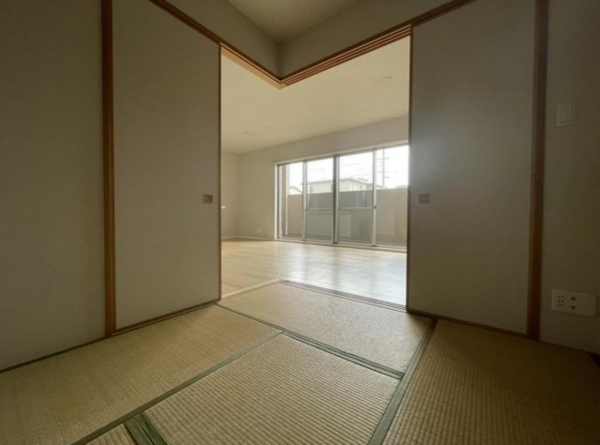 福山市南本庄、マンションの画像です