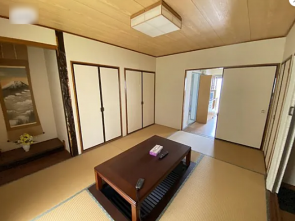 福山市瀬戸町大字長和、中古一戸建ての画像です