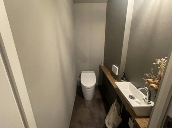 福山市水呑町、中古一戸建てのトイレ画像です
