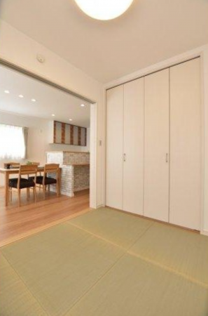 福山市水呑町、中古一戸建ての画像です