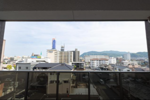 福山市野上町、マンションの画像です