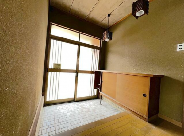 福山市緑陽町、中古一戸建ての画像です