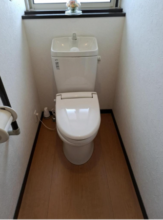 福山市水呑町、中古一戸建てのトイレ画像です