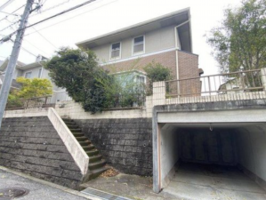 福山市明王台、中古一戸建ての外観画像です