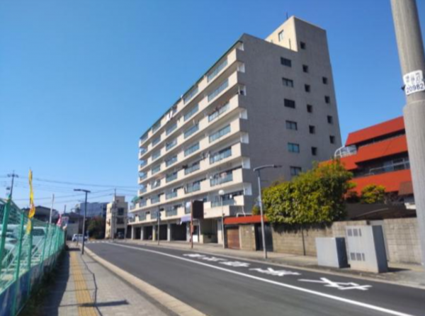 福山市西町、マンションの画像です