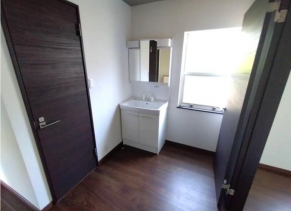 福山市明王台、中古一戸建ての画像です