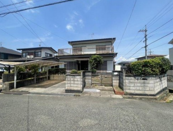 福山市幕山台、中古一戸建ての画像です