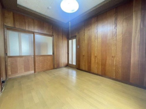 福山市西深津町、中古一戸建ての画像です