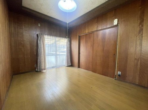 福山市西深津町、中古一戸建ての画像です