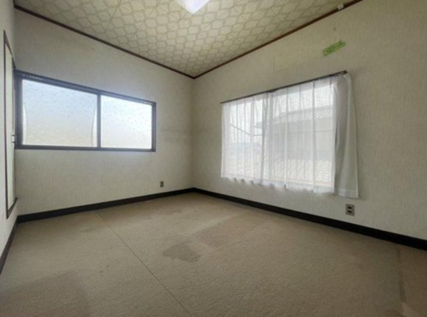 福山市西深津町、中古一戸建ての画像です