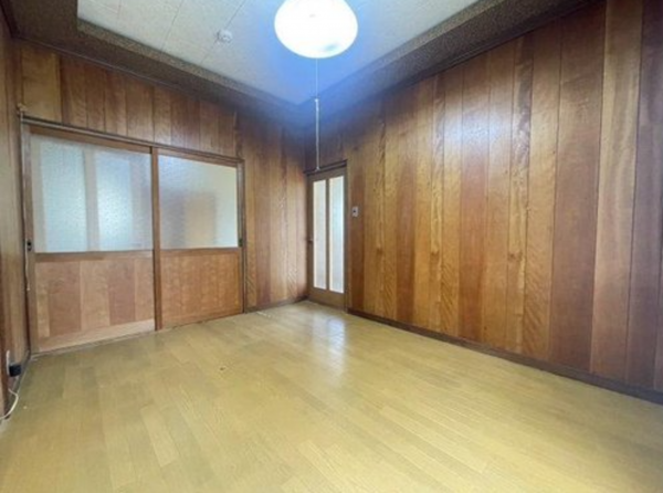 福山市西深津町、中古一戸建ての画像です