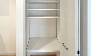 福山市幕山台、新築一戸建ての収納画像です