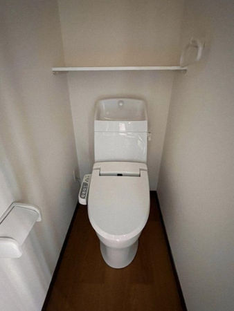 福山市御門町、マンションのトイレ画像です