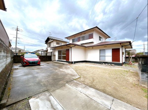 福山市幕山台、中古一戸建ての画像です