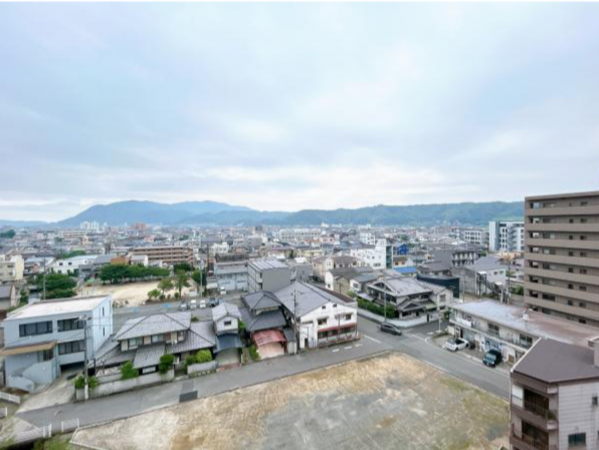 福山市西桜町、マンションの画像です
