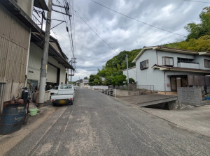 福山市藤江町、土地の前面道路を含む現地写真画像です