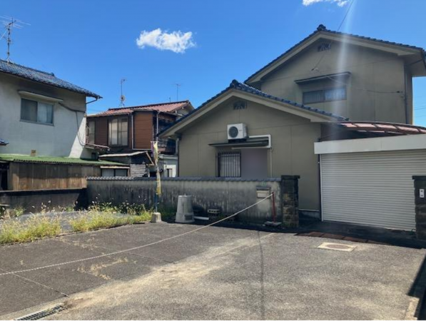 福山市山手町、中古一戸建ての画像です