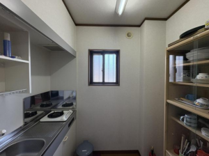 福山市松浜町、中古一戸建てのキッチン画像です