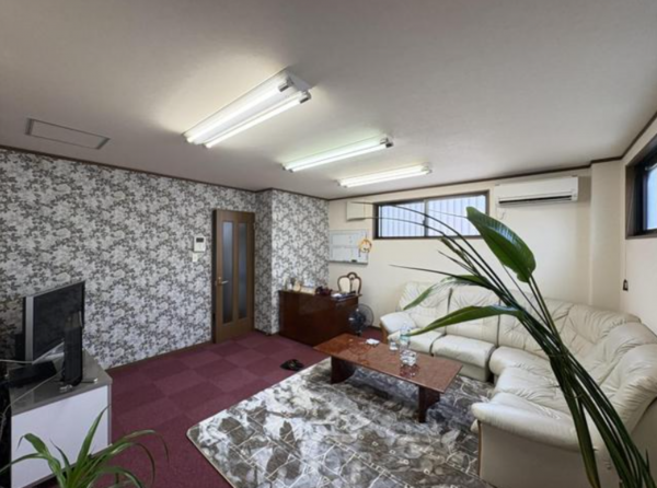 福山市松浜町、中古一戸建ての居間画像です