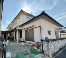福山市清水ケ丘、中古一戸建ての外観画像です