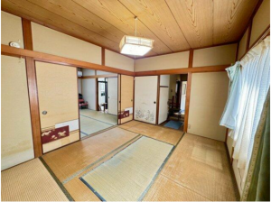 福山市清水ケ丘、中古一戸建ての画像です