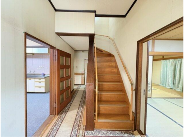 福山市清水ケ丘、中古一戸建ての画像です