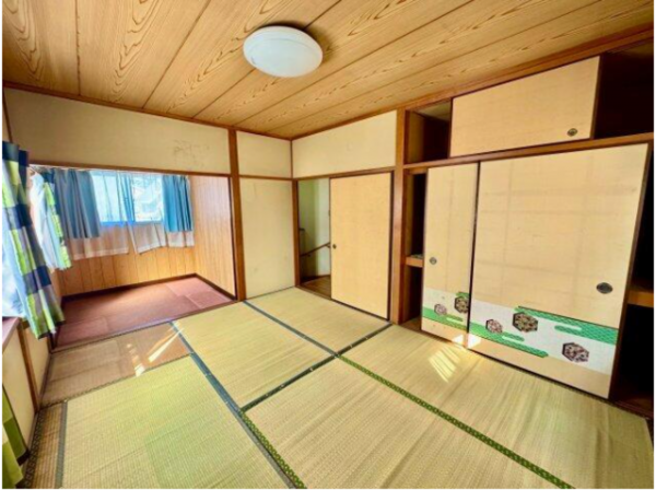 福山市清水ケ丘、中古一戸建ての画像です