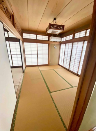 福山市緑陽町、中古一戸建ての画像です
