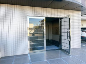 福山市沖野上町、マンションの画像です