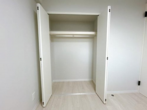 福山市沖野上町、マンションの画像です