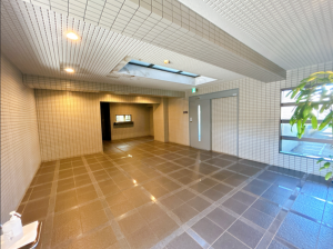 福山市沖野上町、マンションの画像です