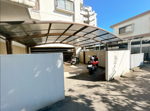 福山市沖野上町、マンションの画像です