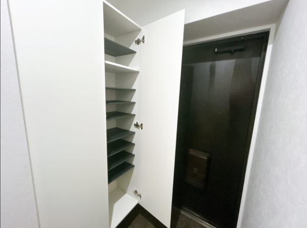 福山市沖野上町、マンションの画像です