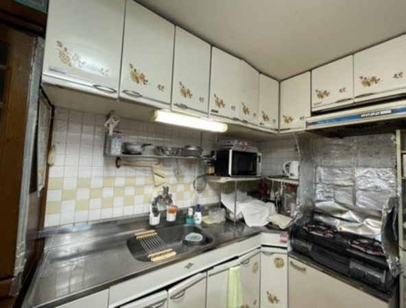福山市沖野上町、マンションのキッチン画像です