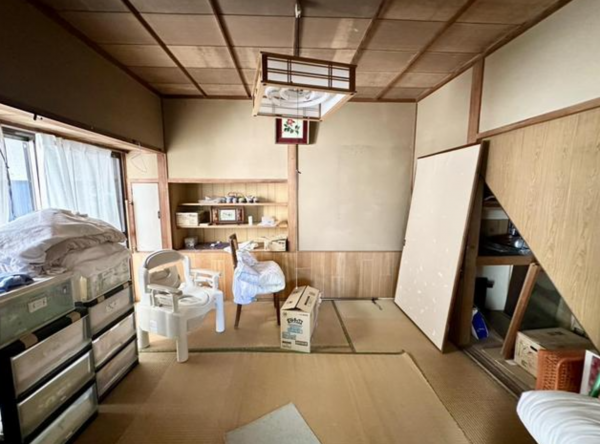 福山市手城町、中古一戸建ての画像です